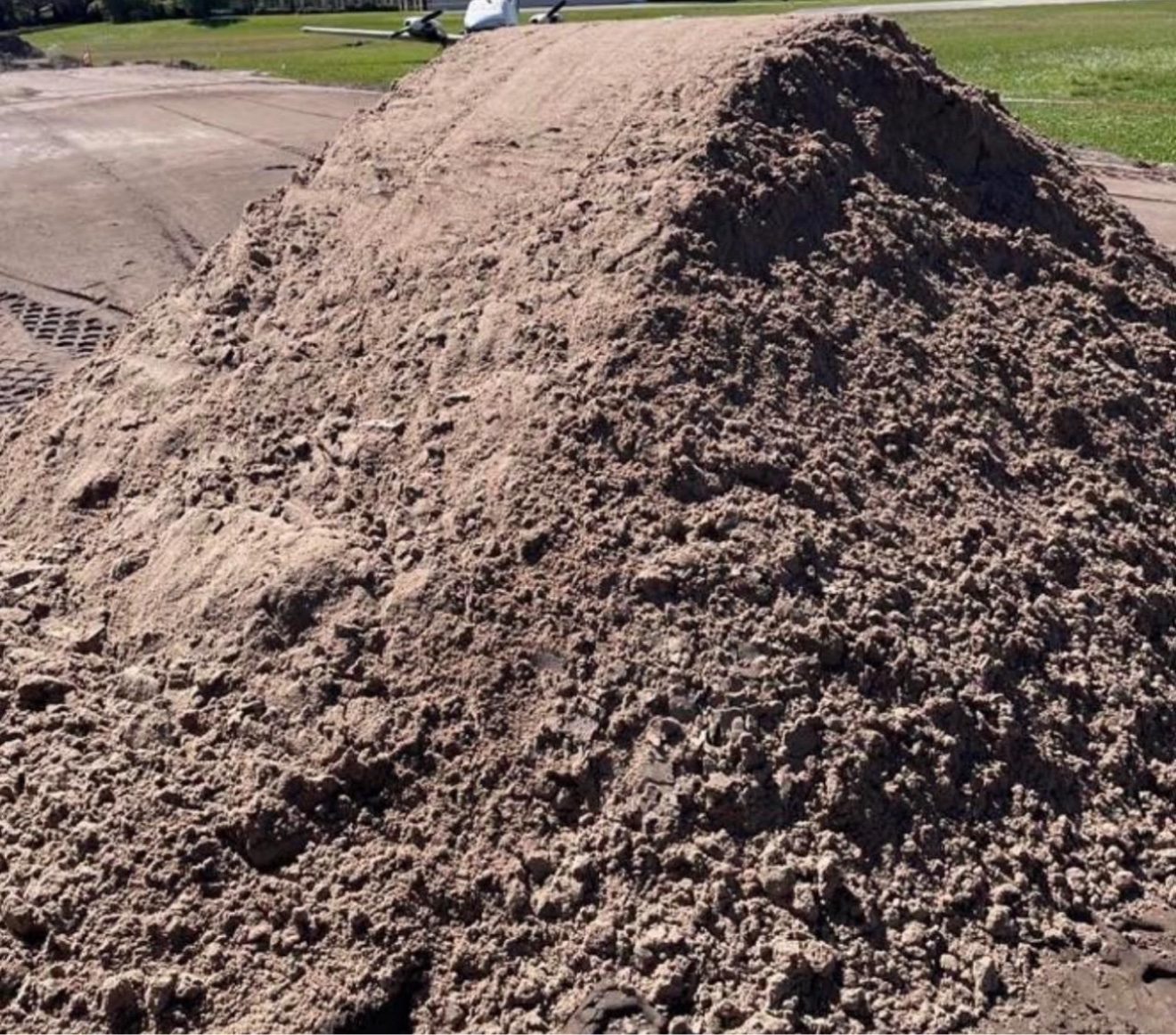 Clean Fill Dirt #1 (Screened, debris-free)